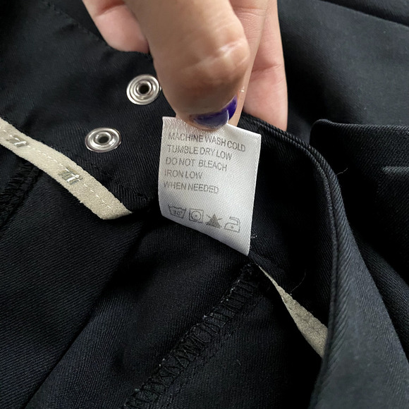 Tail Women's Size 4 Black Straight Leg Capri Pants Cropped Stretch Waist Active - Picture 8 of 9